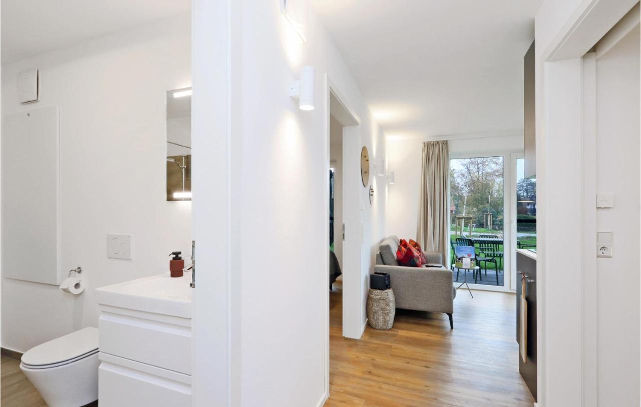 Gorgeous Apartment In Lembruch-Duemmer See Extérieur photo