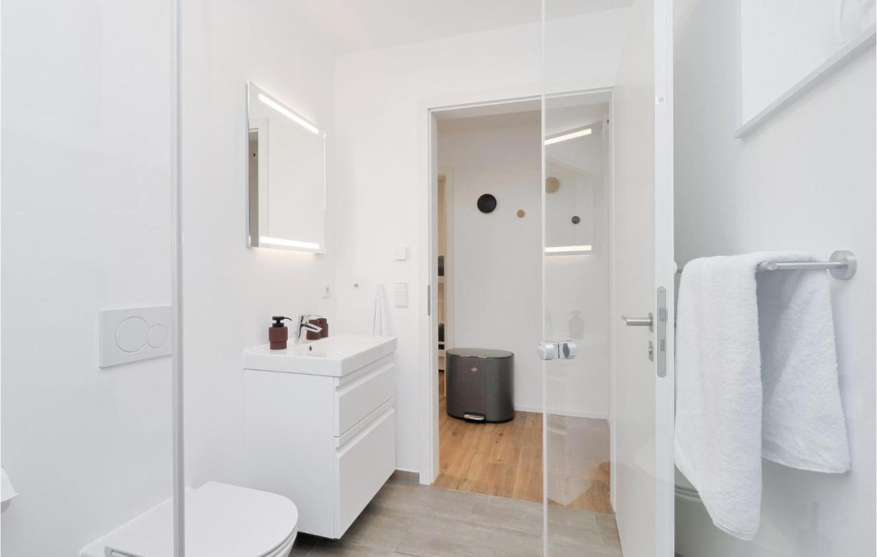 Gorgeous Apartment In Lembruch-Duemmer See Extérieur photo