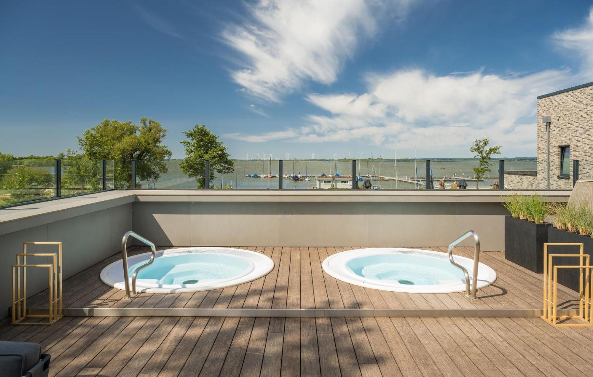 Gorgeous Apartment In Lembruch-Duemmer See Extérieur photo
